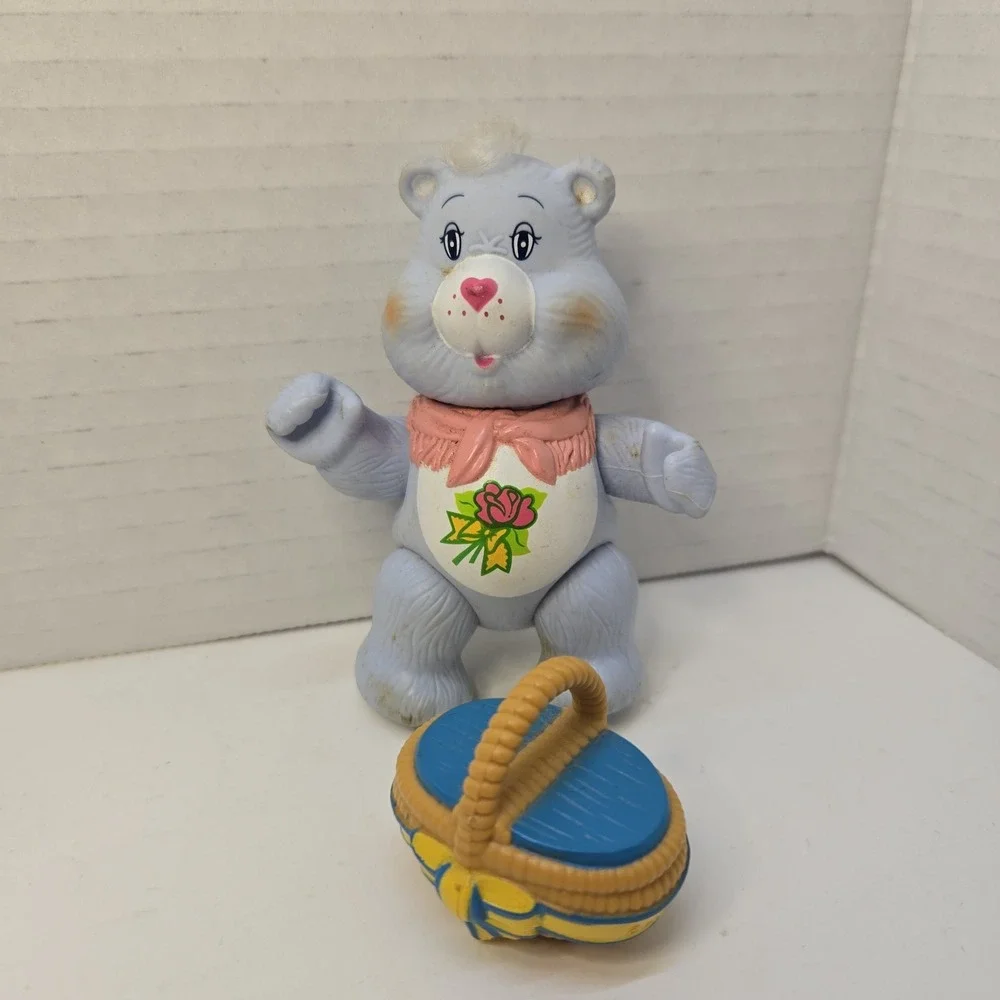 Kenner Vintage 80s Care Bear Grams‎ Bear Poseable Figure With Lovin Basket Box